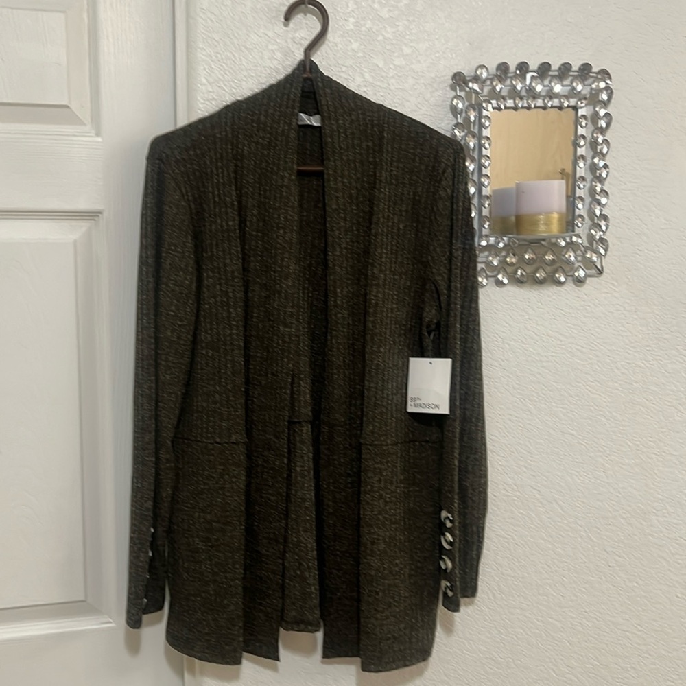 NWT 89th & Madison Cardigan SZ L